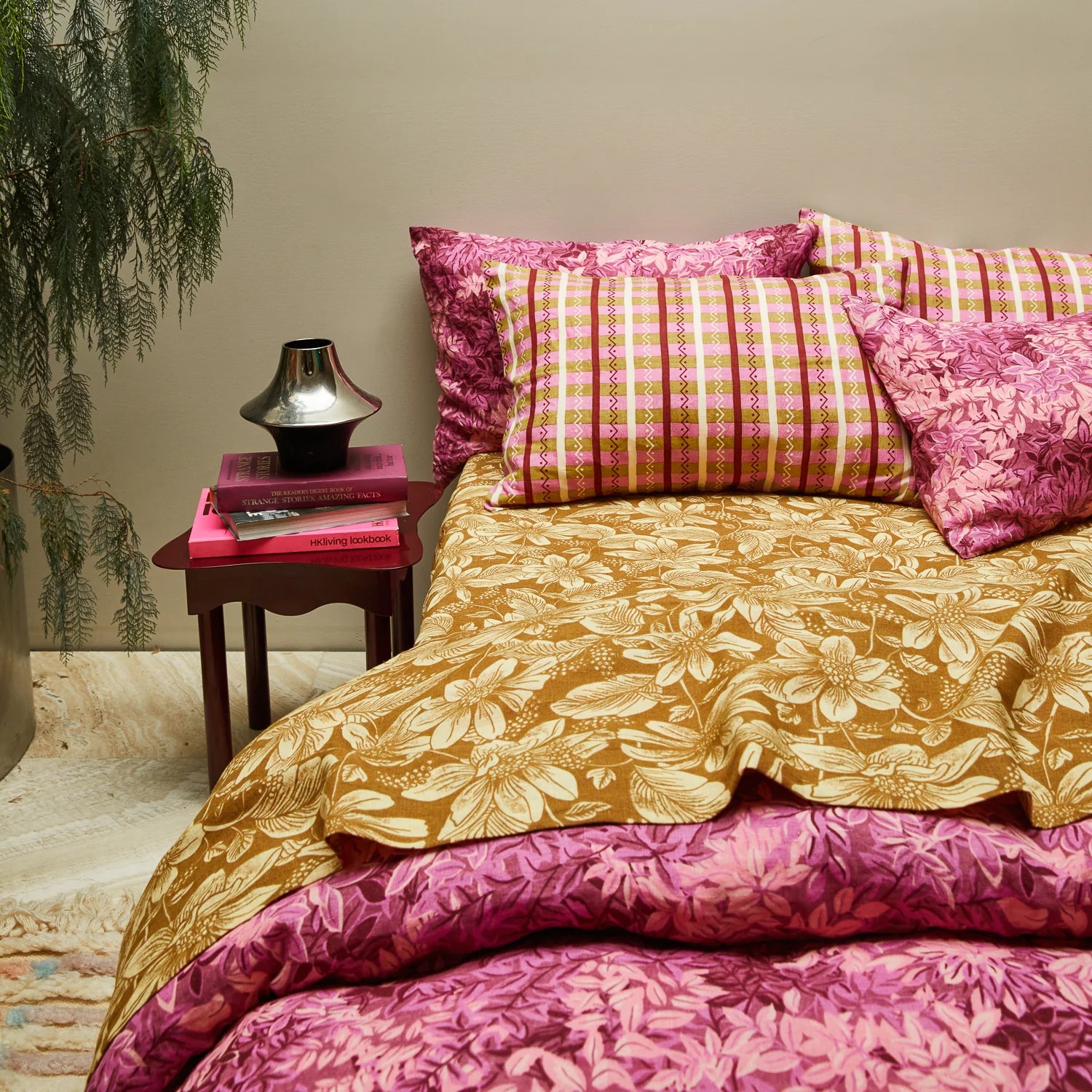 Amrita Linen Sheets