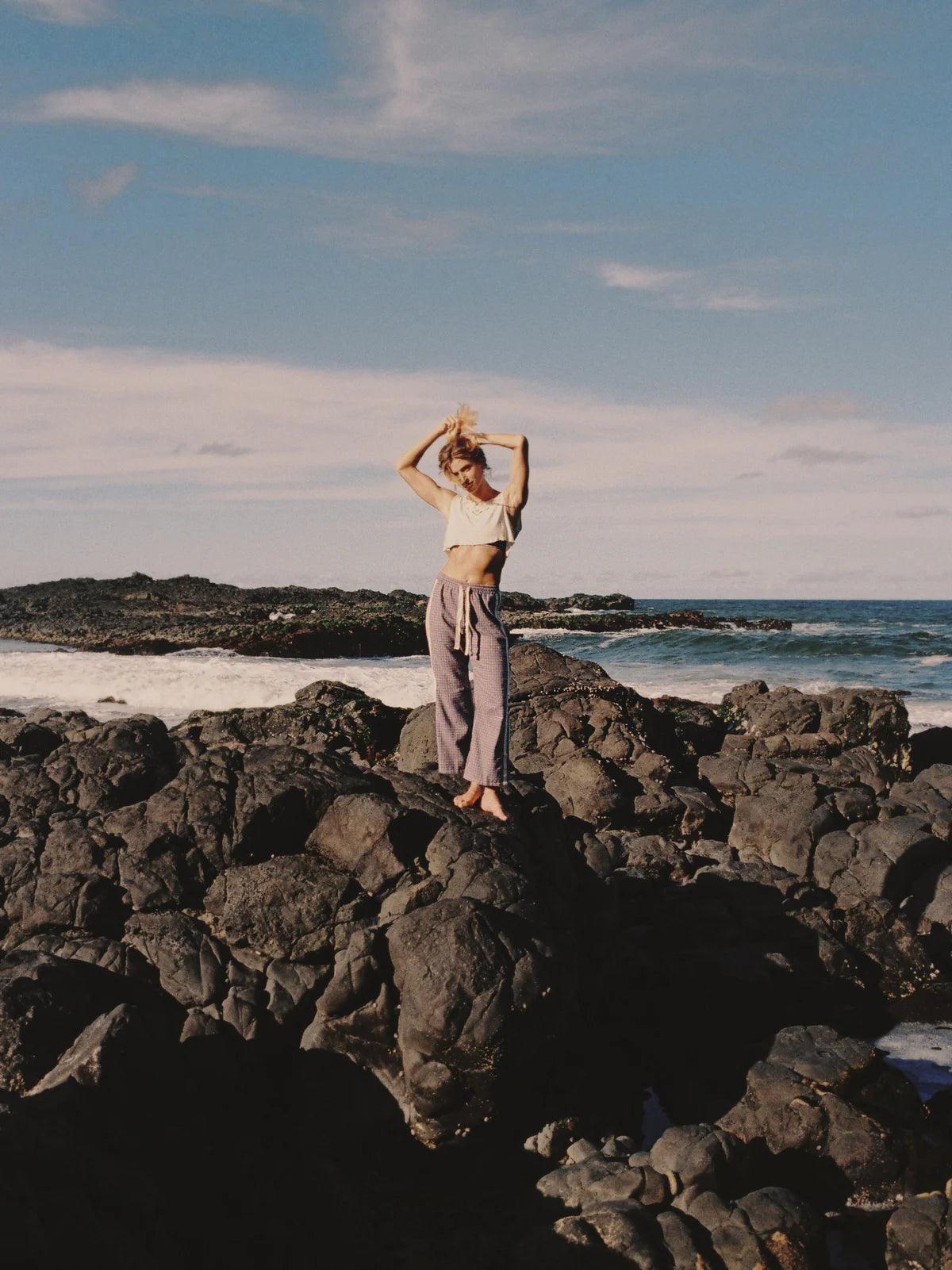 Flanel flare pant from atmosea