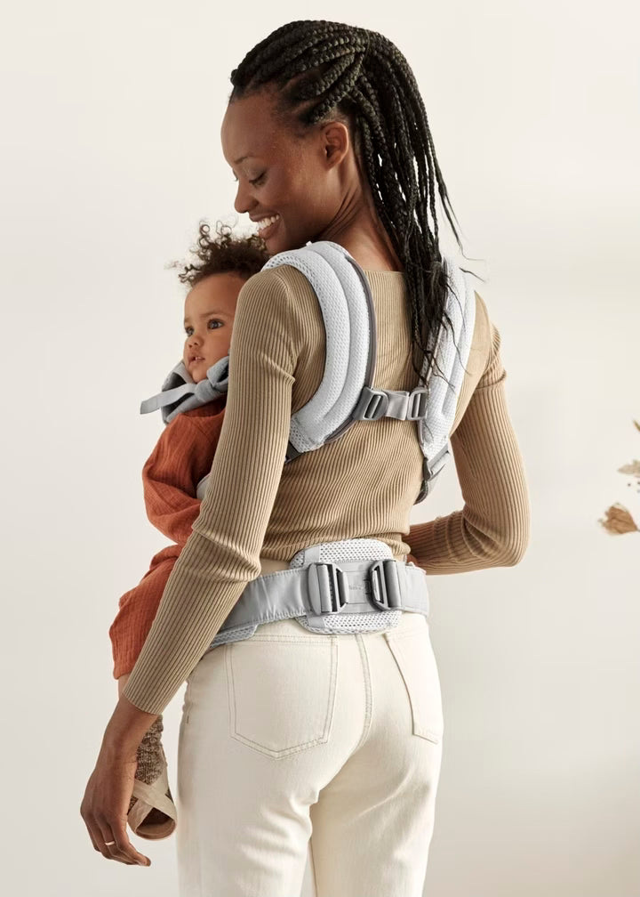 mother and baby wearing Baby Bjorn Baby Carrier Harmony 3D Mesh Silver