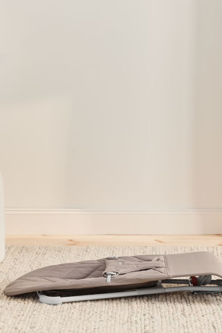 Baby Bjorn Bouncer Bliss Wove Petal Sand Grey