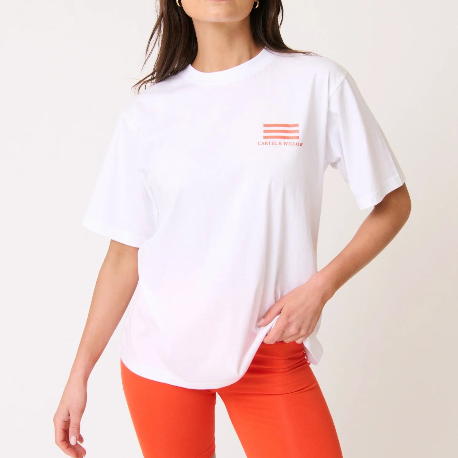 sophie tee bar white