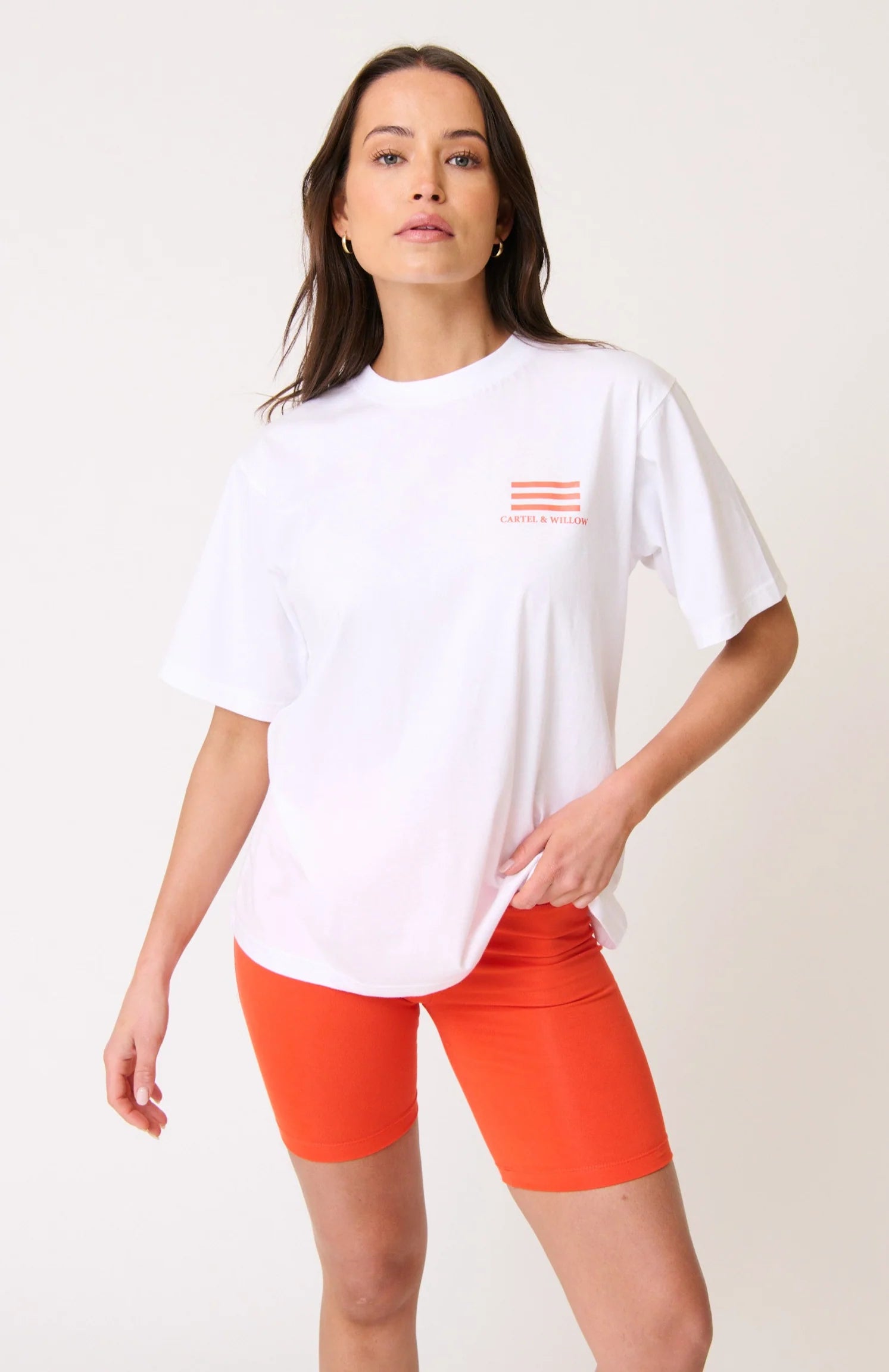 sophie tee bar white
