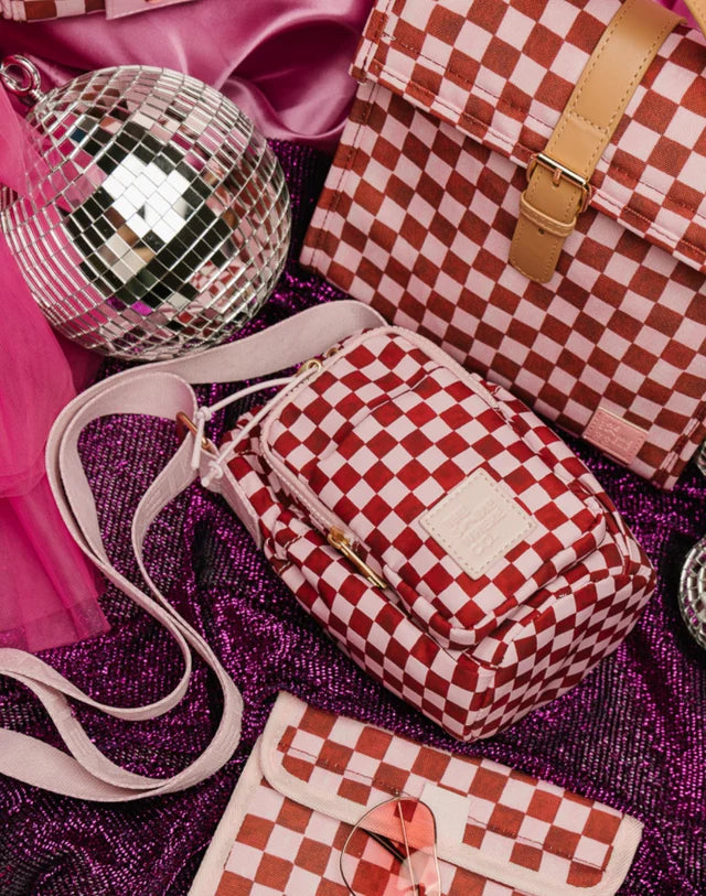 the somewhere co water bottle bag