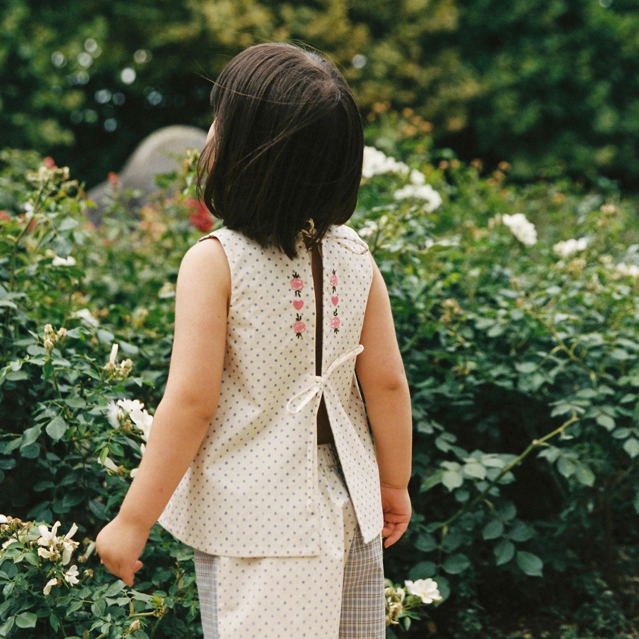 Della Short - blue check by JUNI - with heart short detail on back