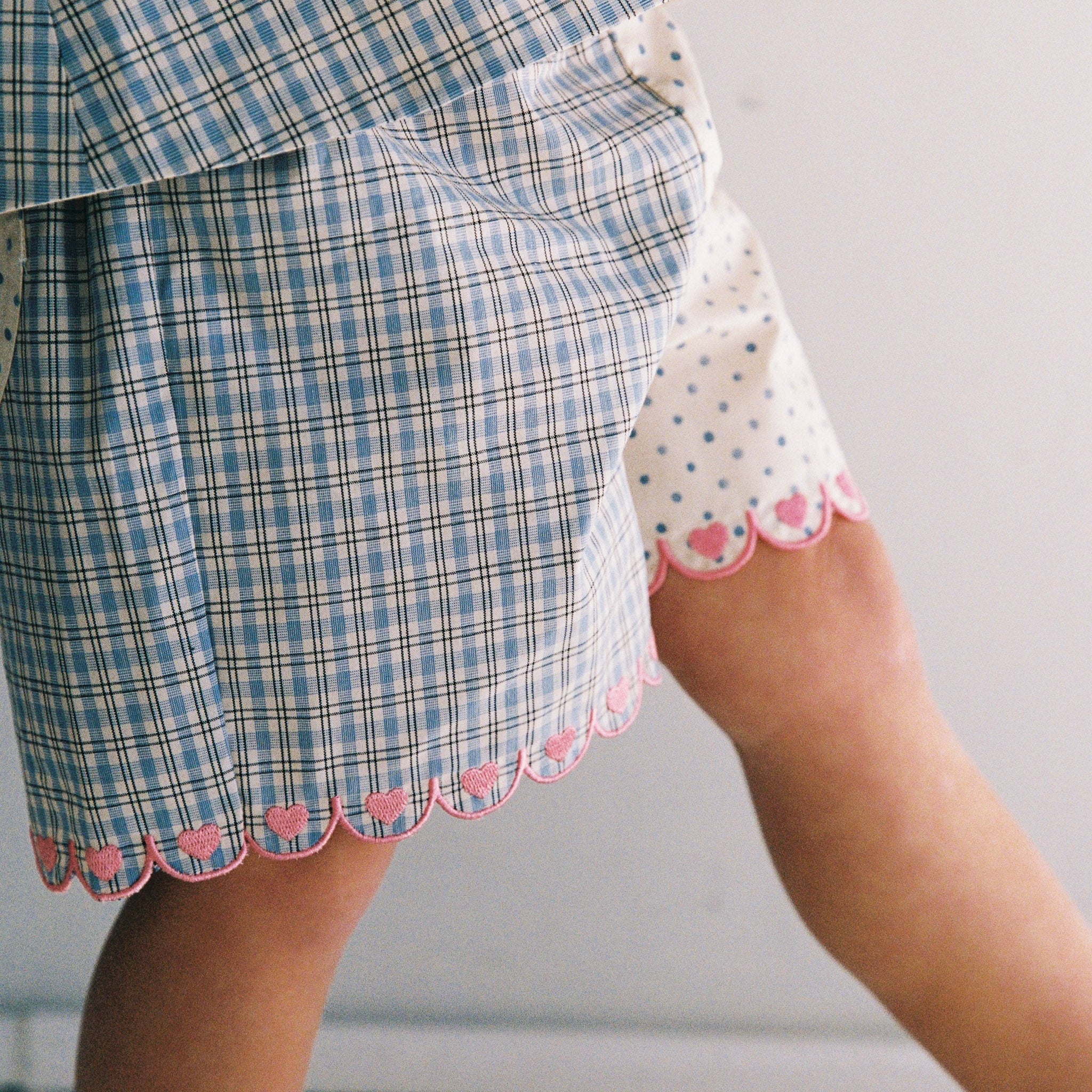 Cottage style Della Short - blue check by JUNI