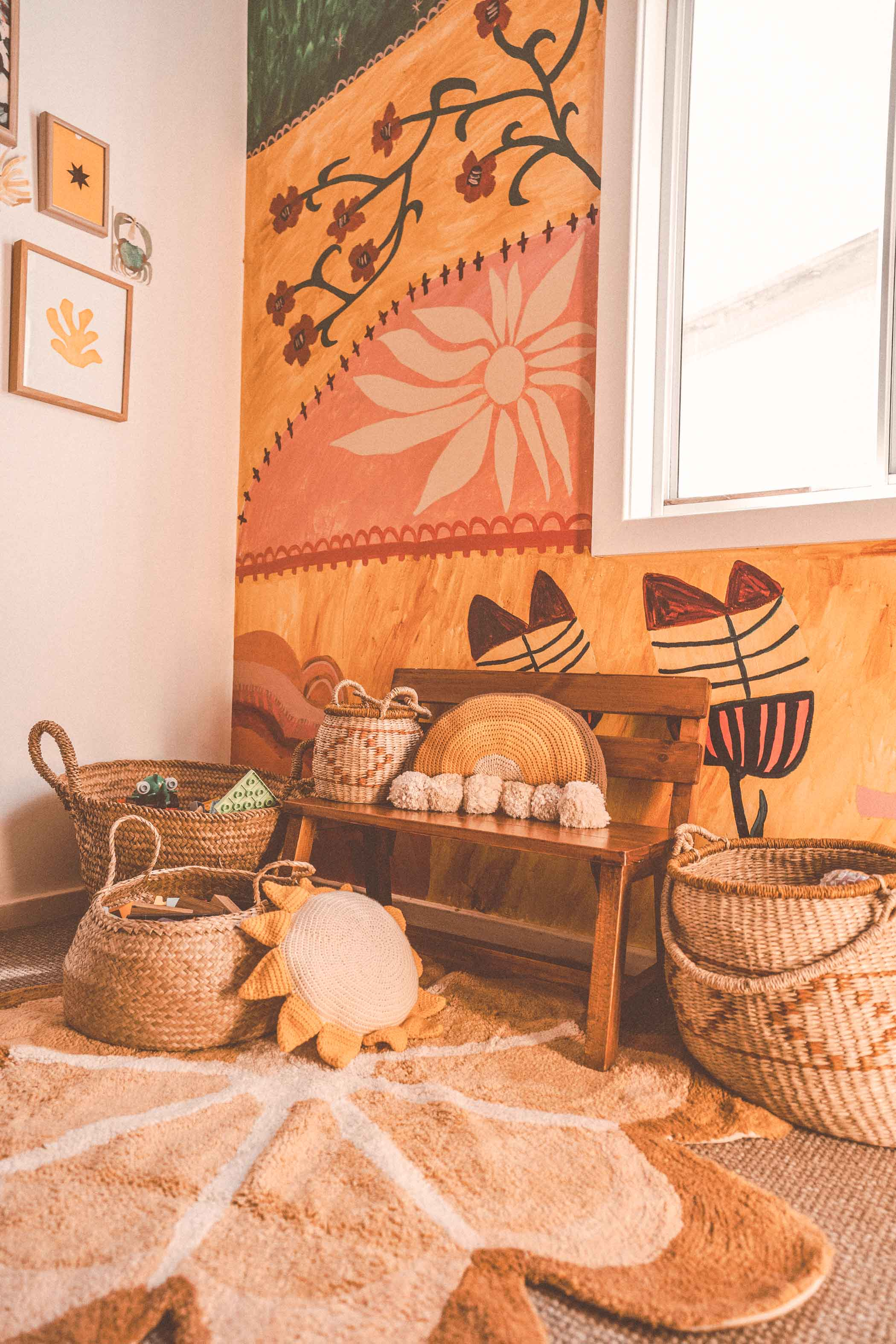 Flower power tufted rug Banabae on display in nursery room