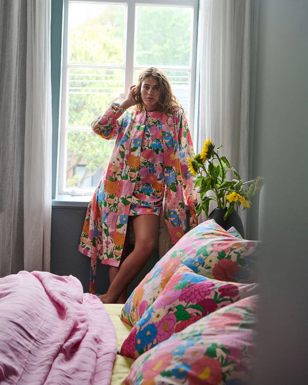 model wearing the Follow the sun Linen Robe by Kip and Co