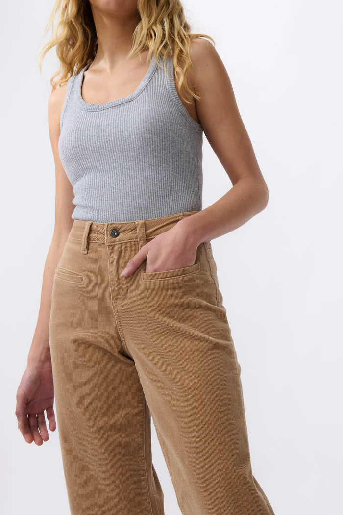 Freya cord jean by kireina