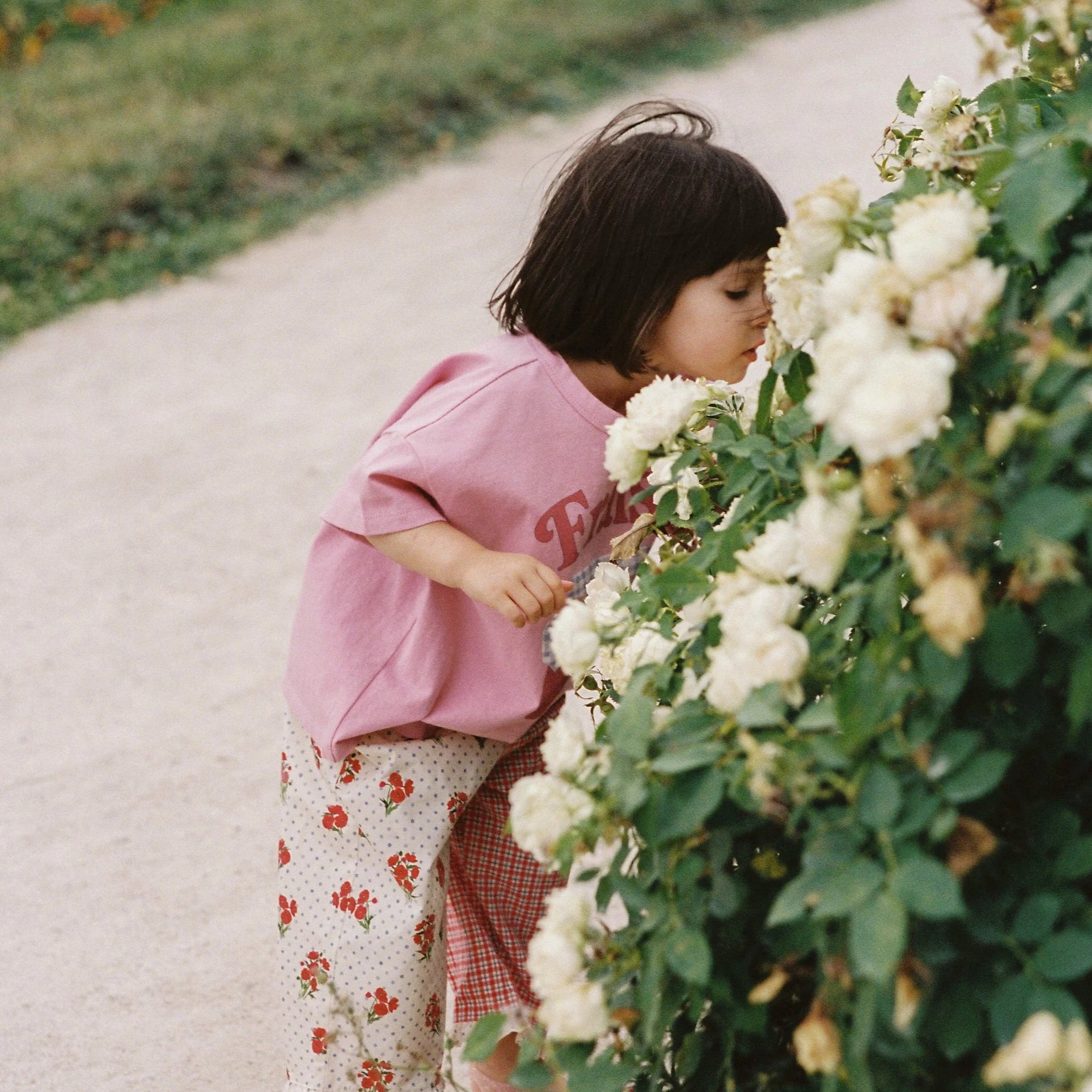 JNR Fraise Tee in pink by Juni