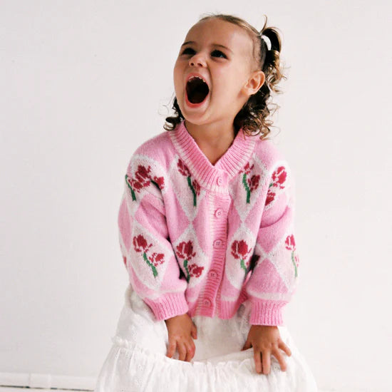 pink and red diamond tiled floral pattern knit for girls