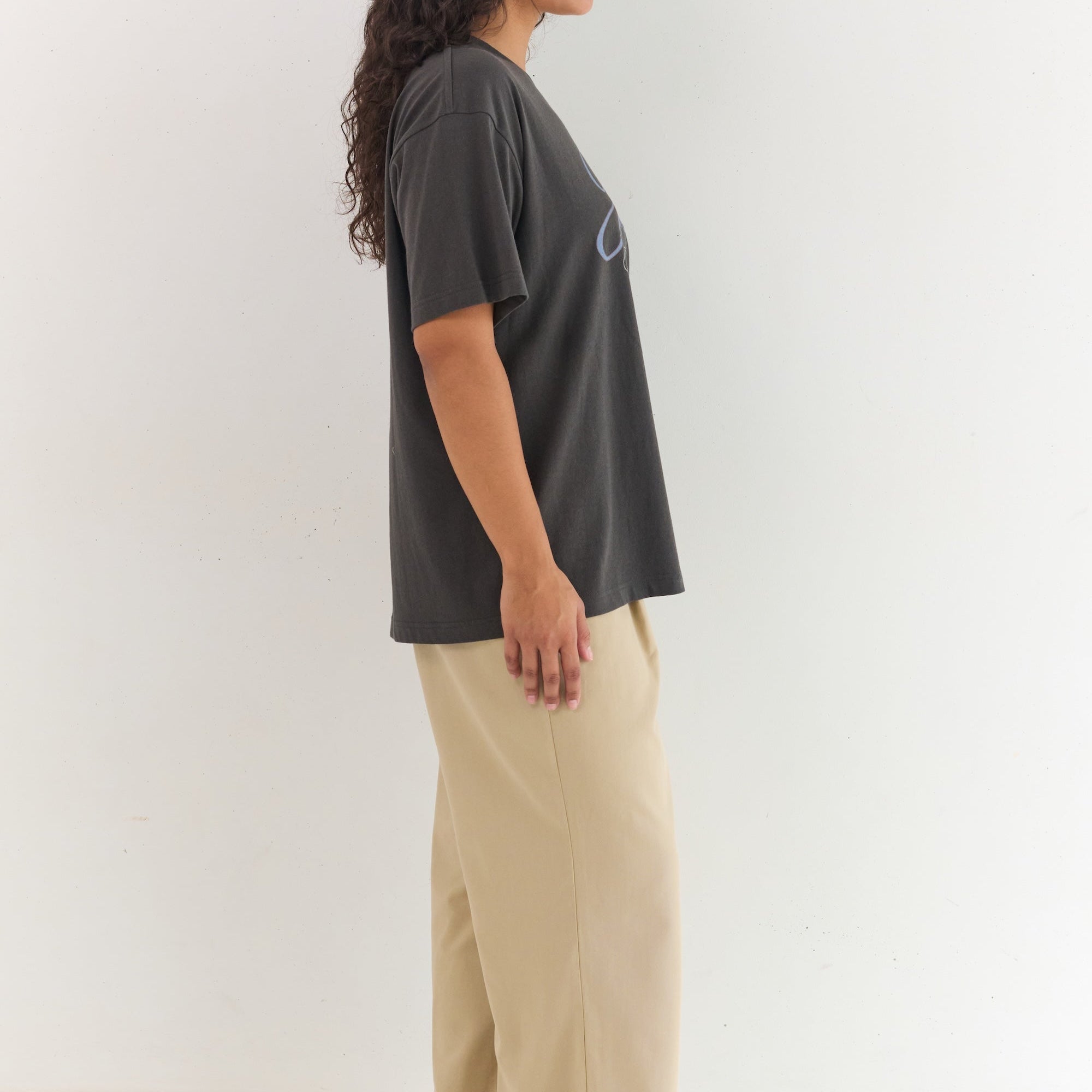 Shop Juni Lock Tee sustainable organic cotton online