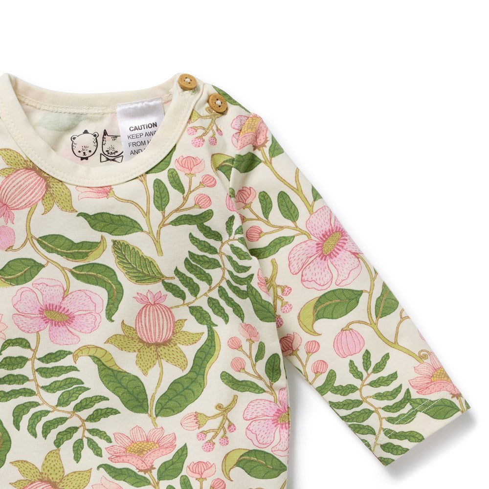 Close up of front side view of the Ma Fleur Organic Bodysuit | Wilson + Frenchy