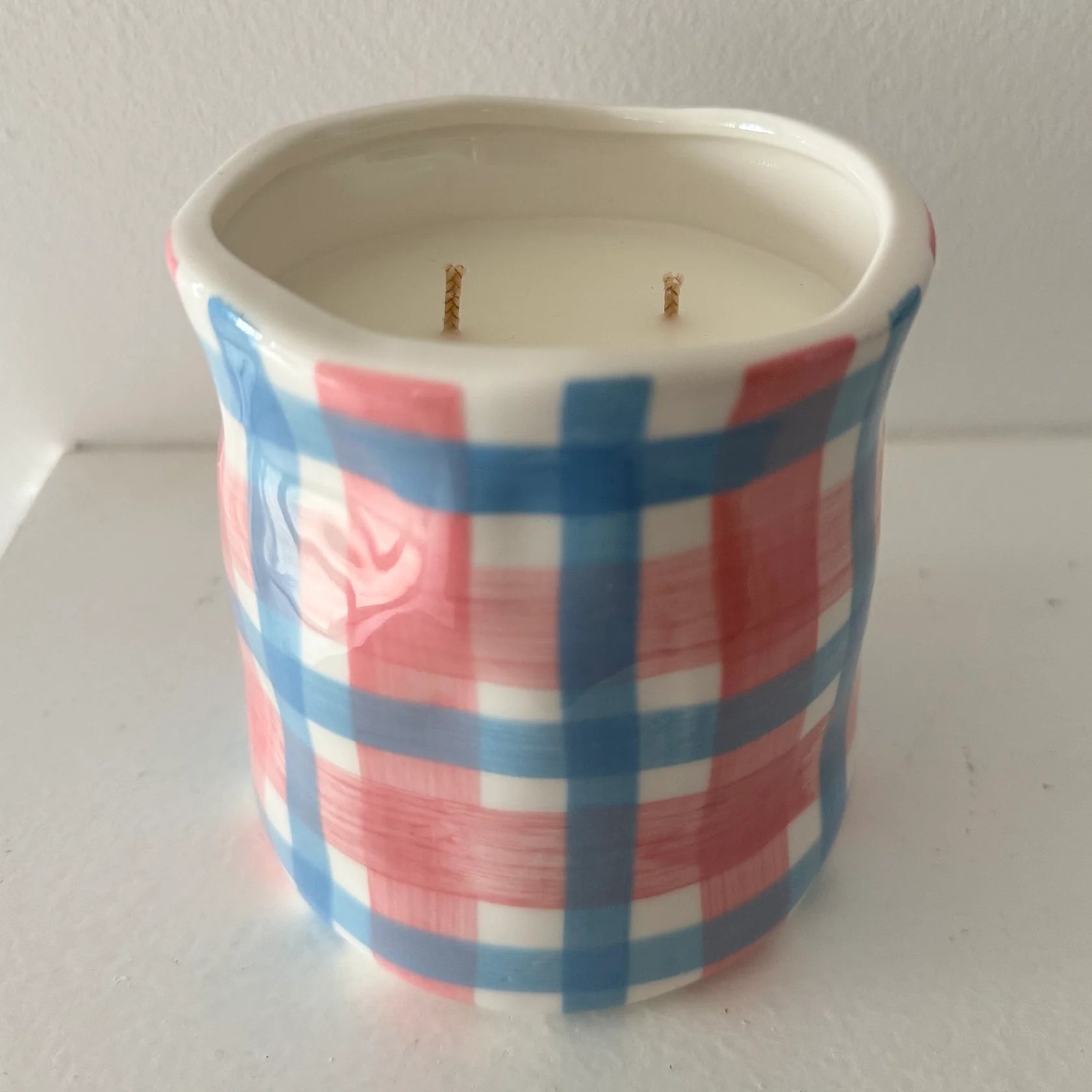Peony suede candle scent from noss and co