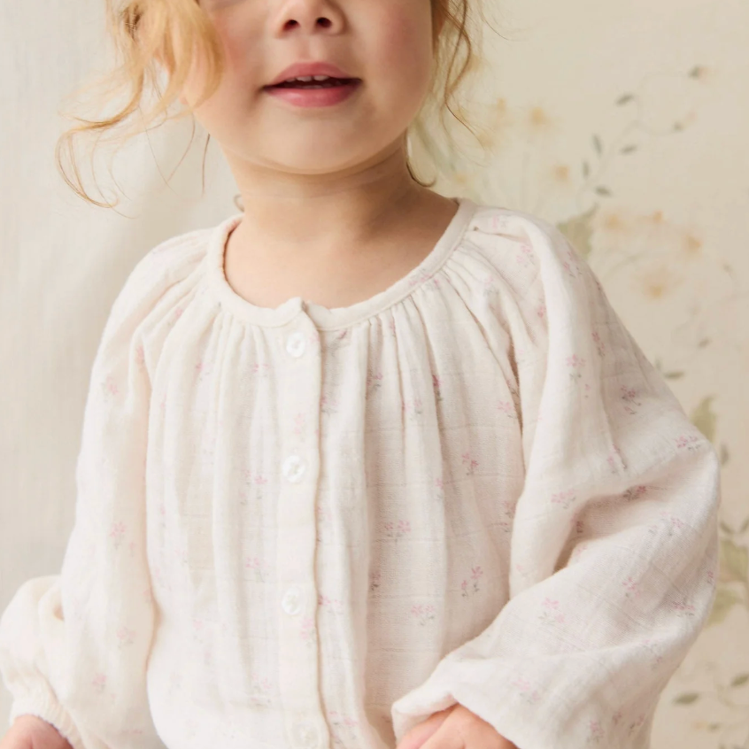 Young girl in the Organic Cotton Muslin Heather Blouse - Pauline Pink | Jamie Kay