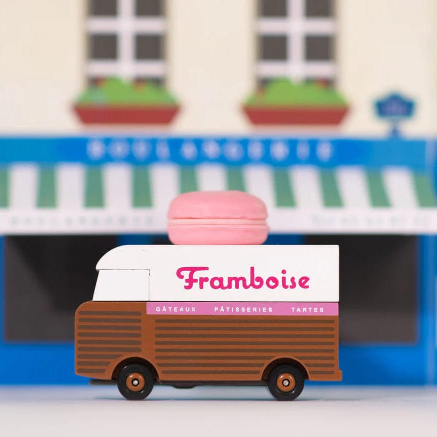 Pink Macaron Van Candylab