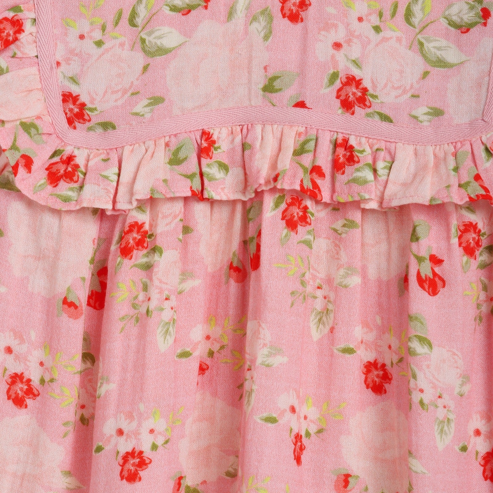 Print detailing on the Pippa Top - Fabulous Blooms Pink | Alex & Ant