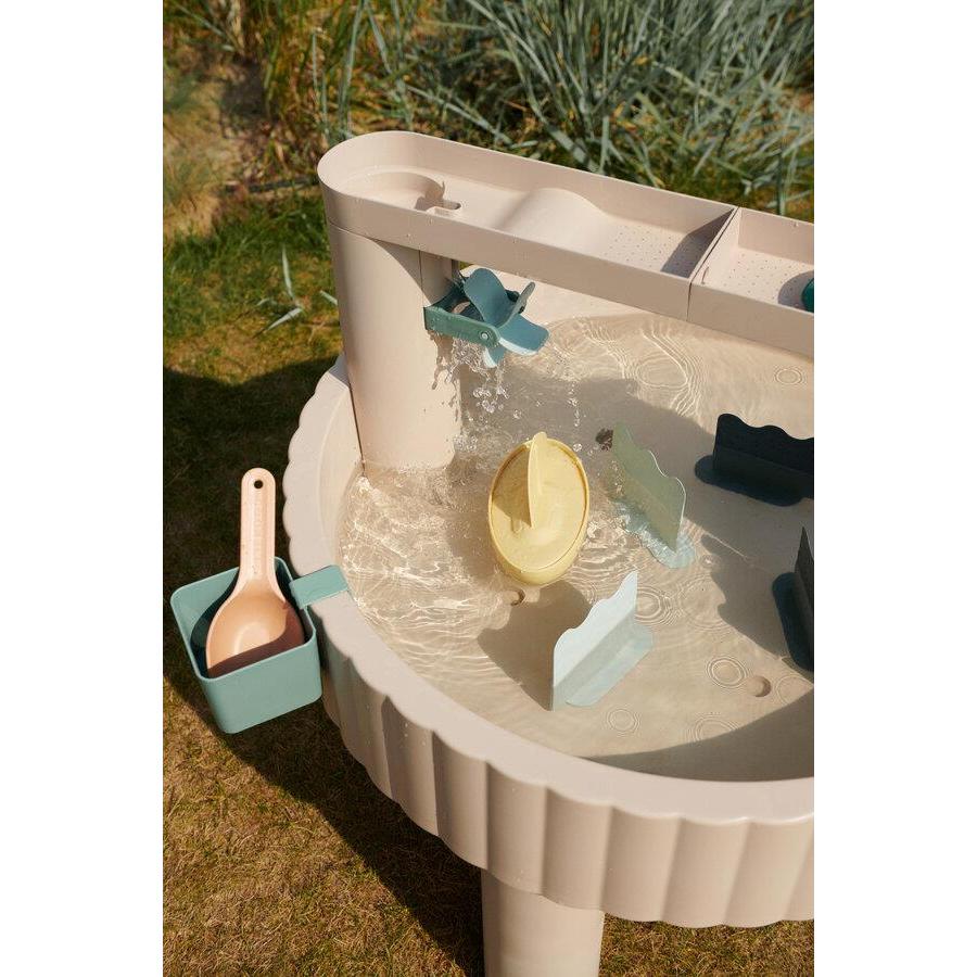 The best childrens water play activity table