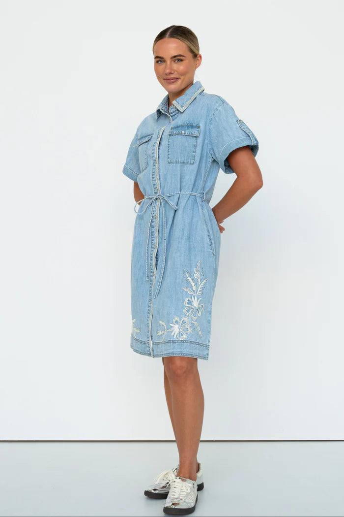 Simone Dress – Floral Embroidery 70s Blue by Kireina