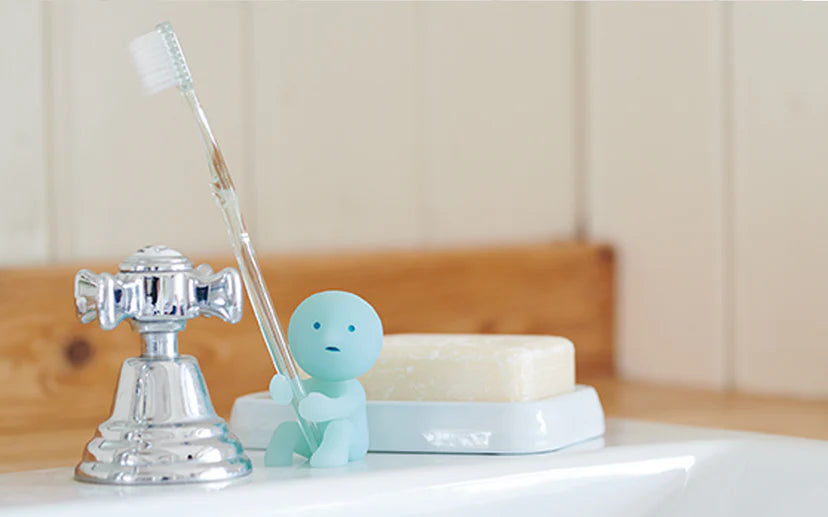 Smiski toothbrush stand protecting