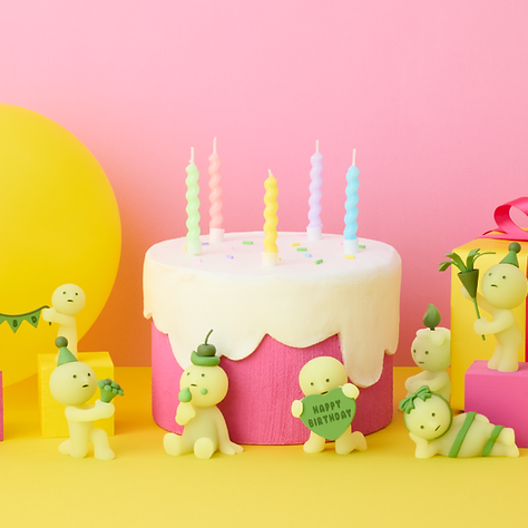Smiski Birthday Series - glow in the dark smiski figurines