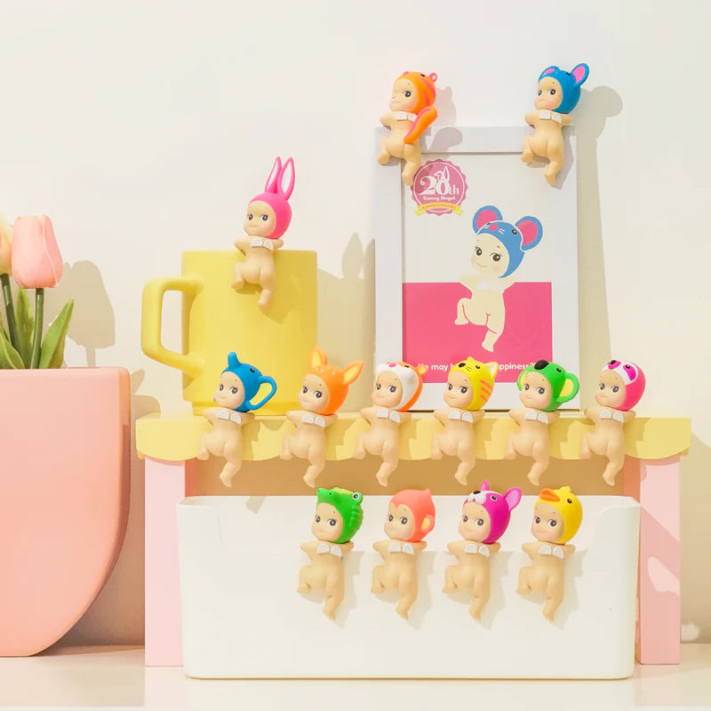 All the Sonny Angel Hippers Looking Back