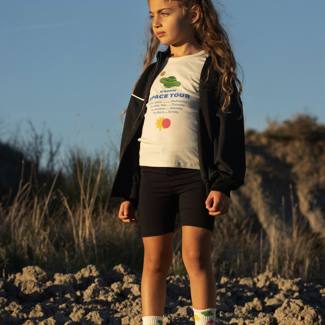Girl wearing Space Tour T-Shirt - Off White | Mini Rodini
