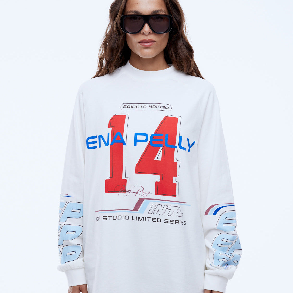 Team Pelly oversized tee soft cotton fabric texture vintage white color