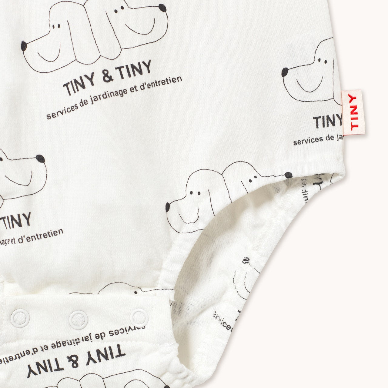 Close up of print on the Tiny & Tiny Knitted Body - Off-White