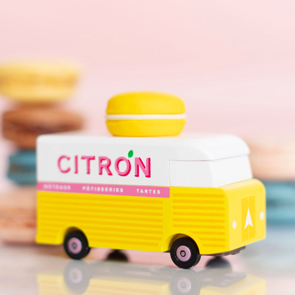 Yellow Macaron Van Candylab