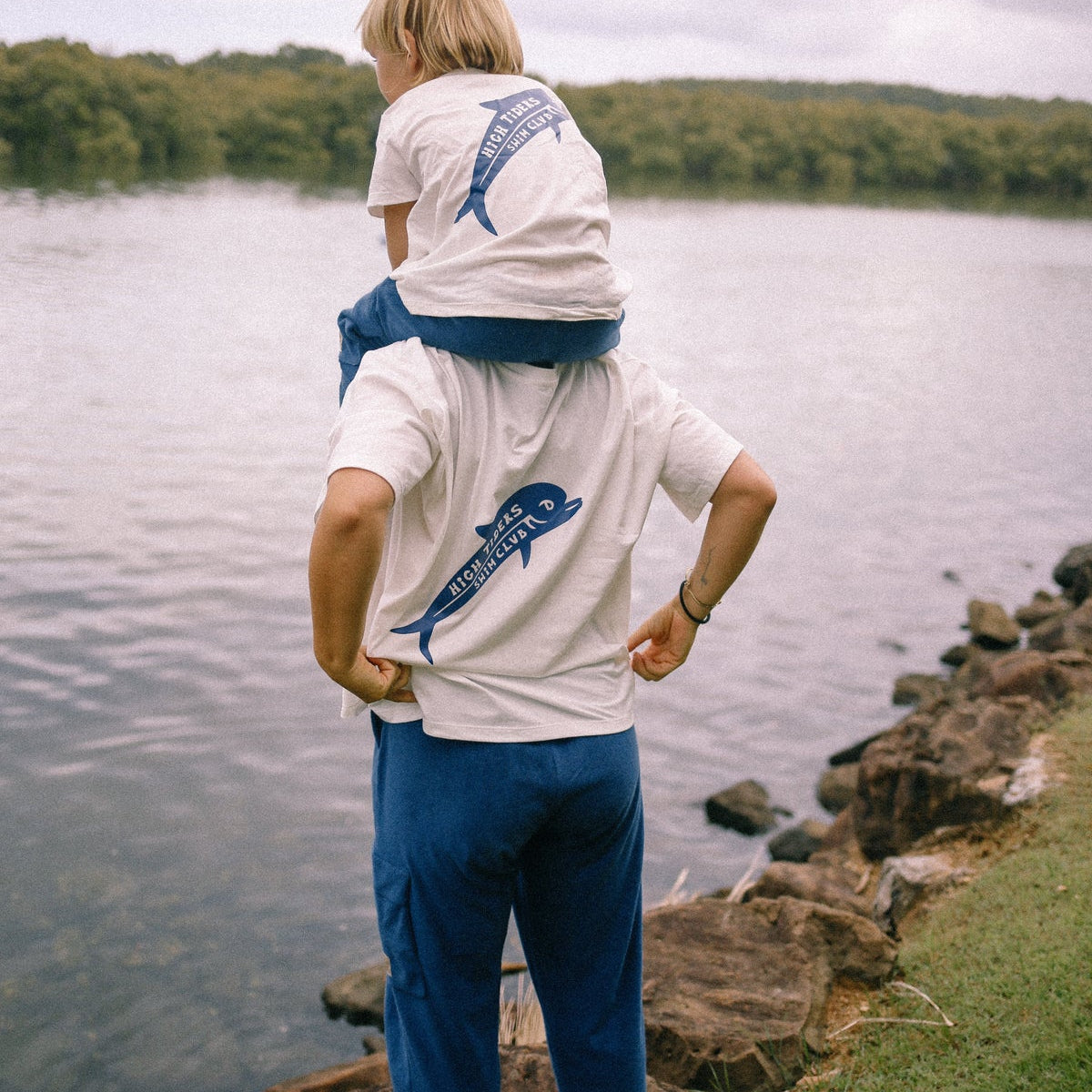 matching adult and kid t-shirt
