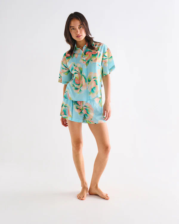Big Beauty Floral Blue Adult Organic Cotton Short Sleeve Shirt &amp; Short Pyjama Set – Kip & Co