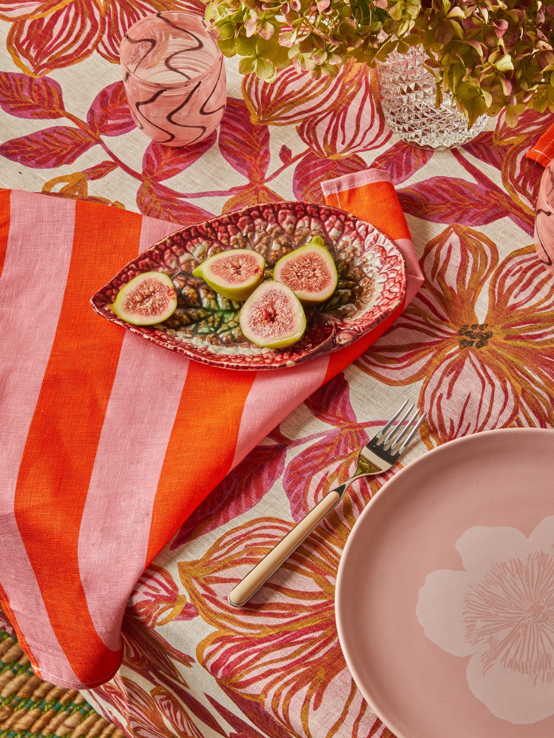 bonnie and neil napkins