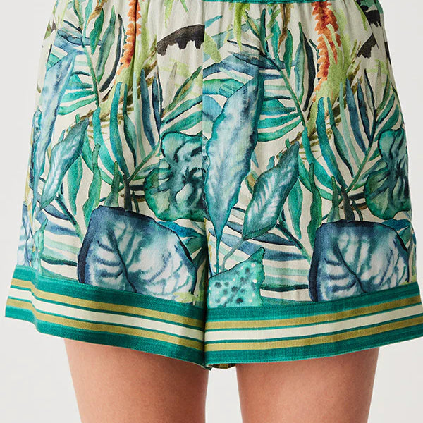 Celia Shorts by Mos The Label close up 