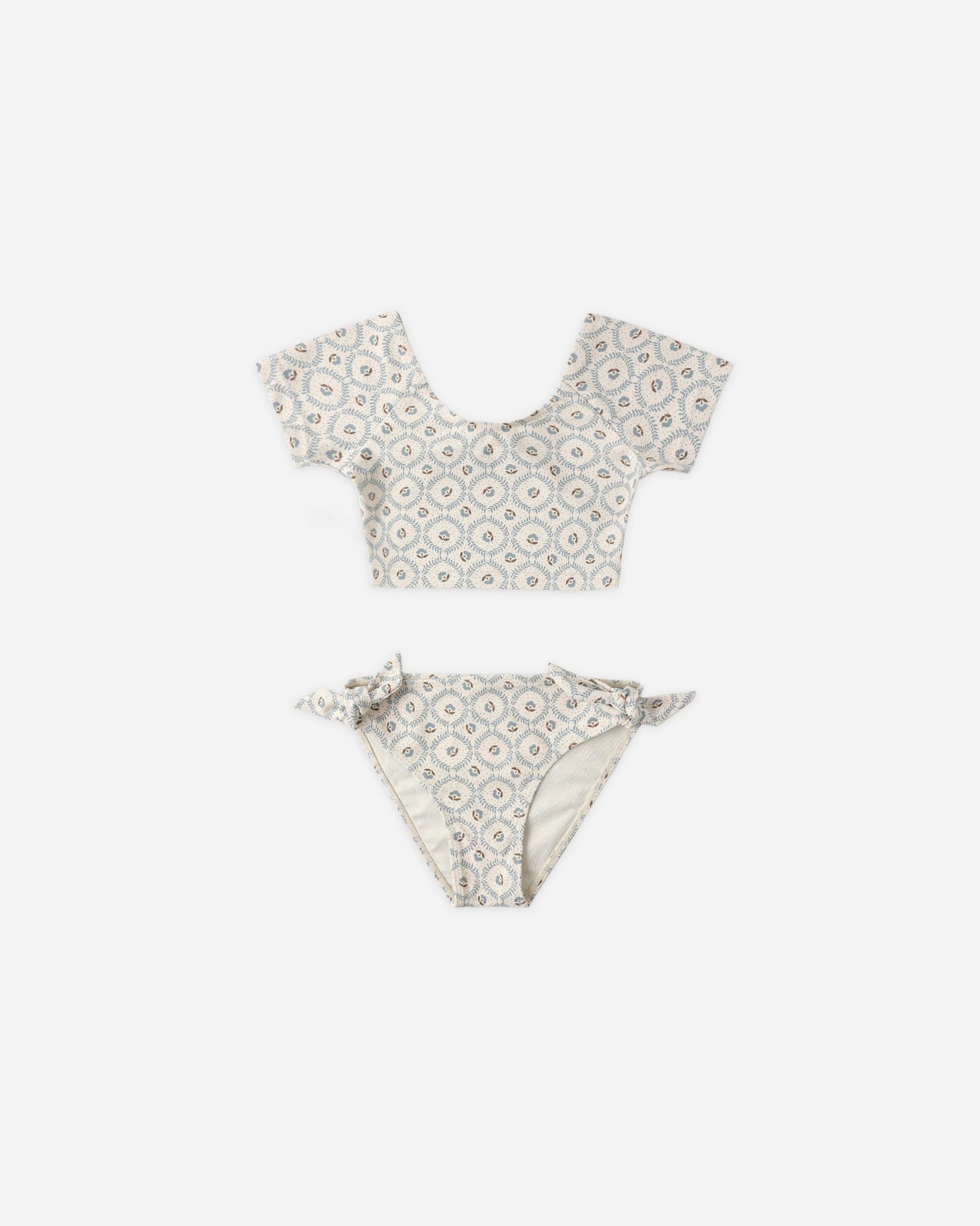 Front view of Cropped Rashguard Set Green Fleur | Rylee + Cru