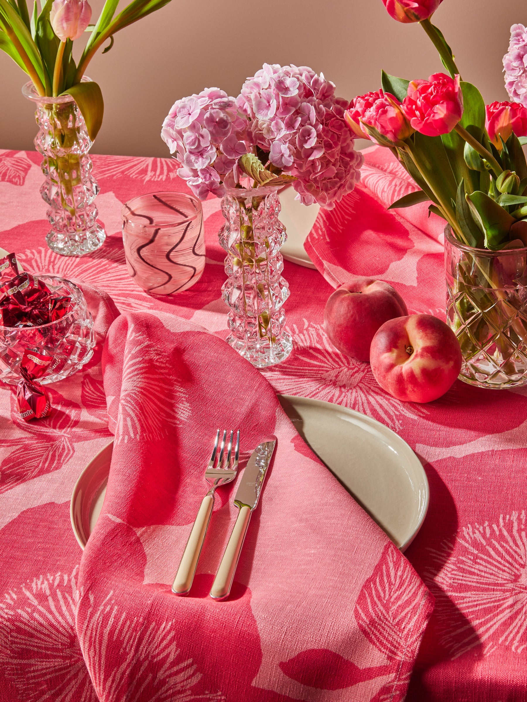 Jardin Pink Napkins (Set of 4) by Bonnie & Neil