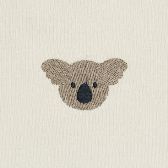 embroidery koala detail of Jarne kids Tshirt Koala Birch By Donsje