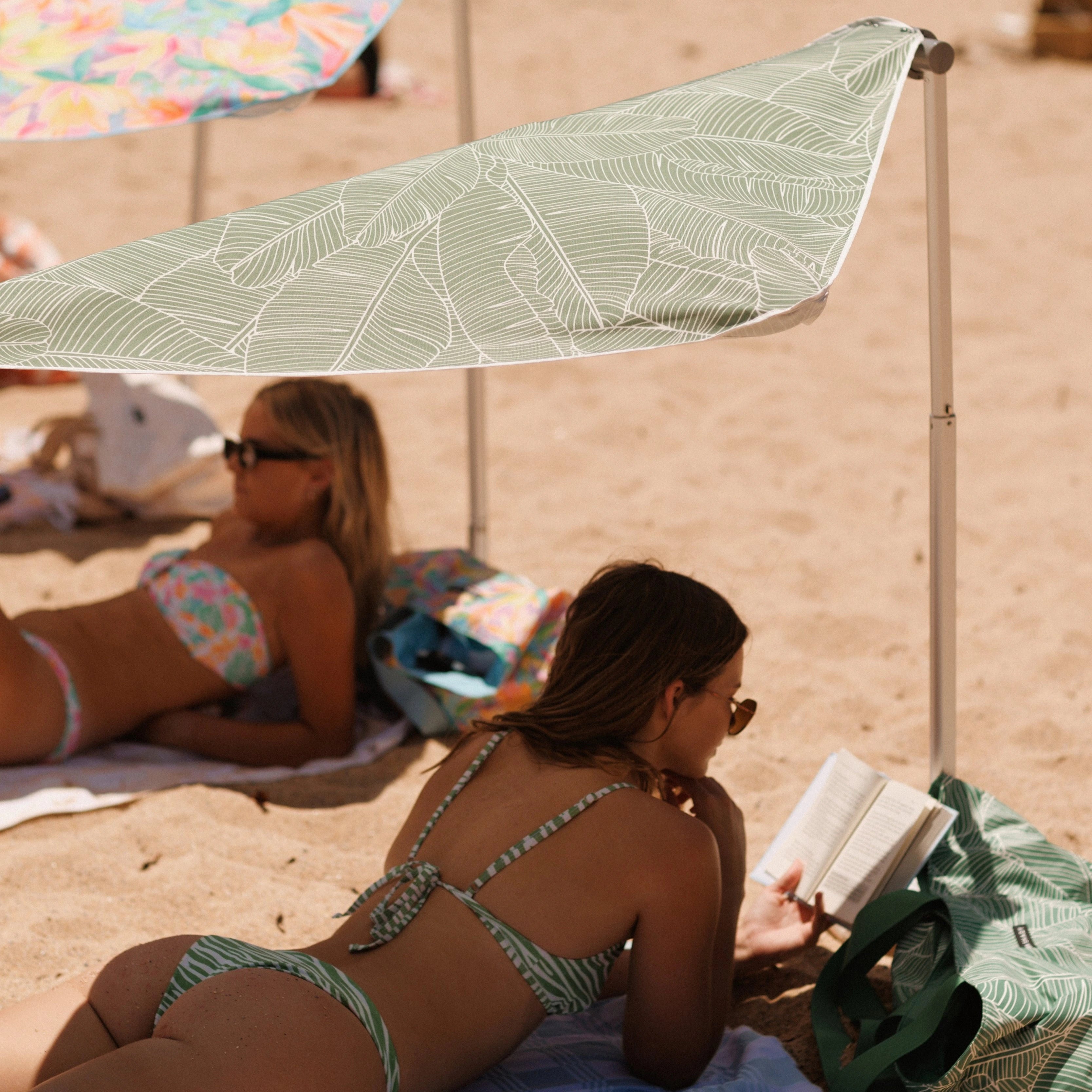 The Tranquil Swim Shady solo beach umbrella for travellers