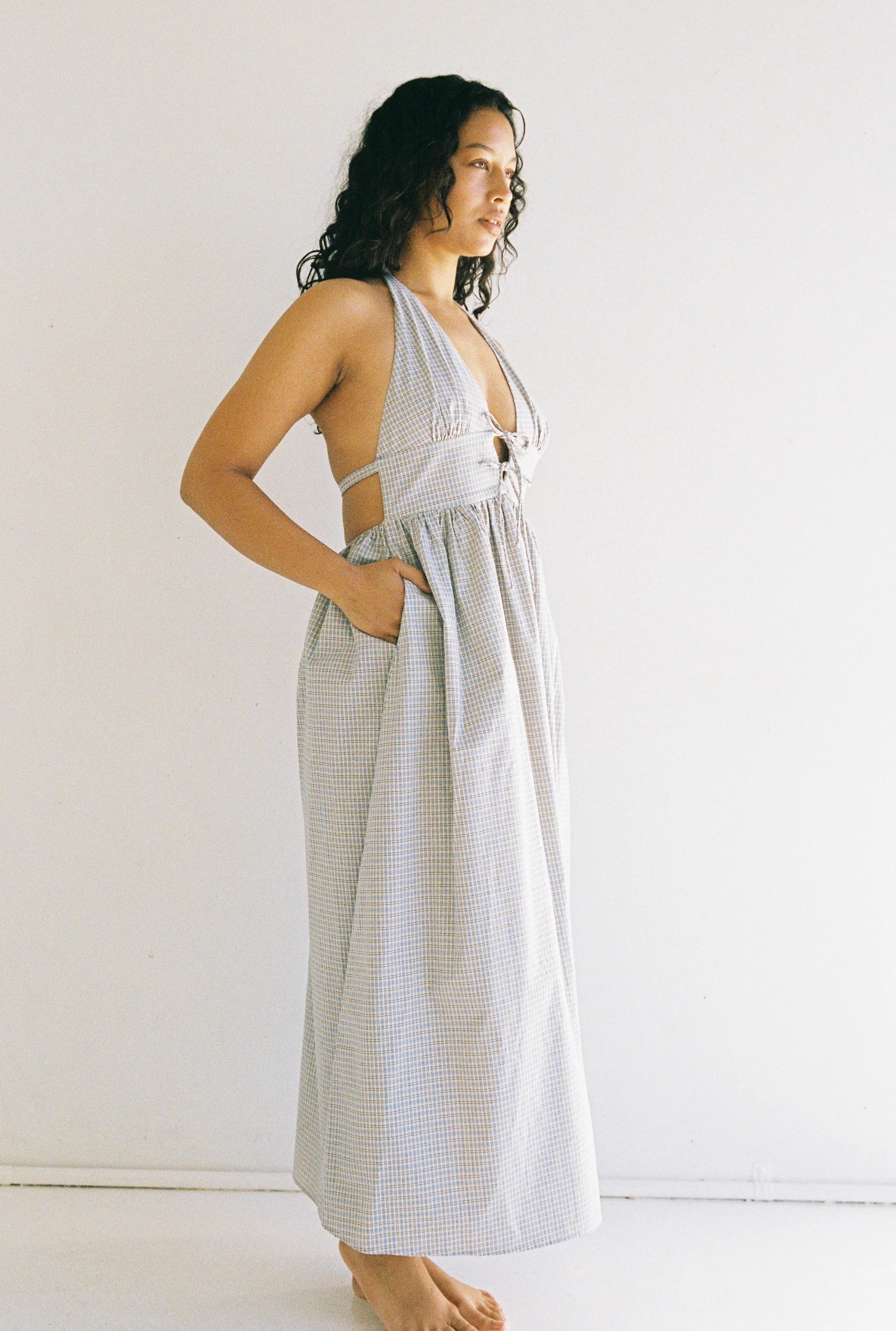cotton halter neck dress with open back in blue check - Lily midi dress blue check by JUNI
