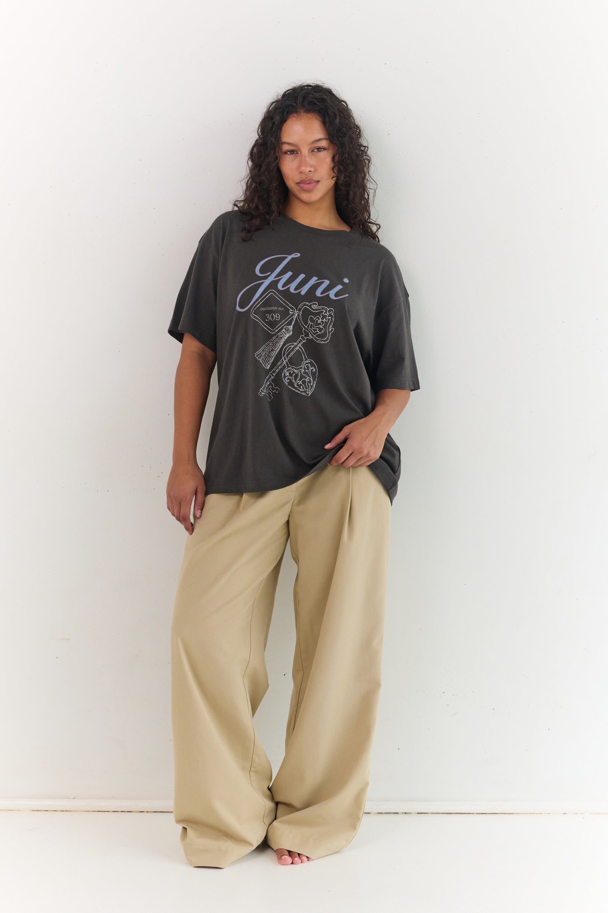 Oversized black tee shirt bra friendly Juni brand
