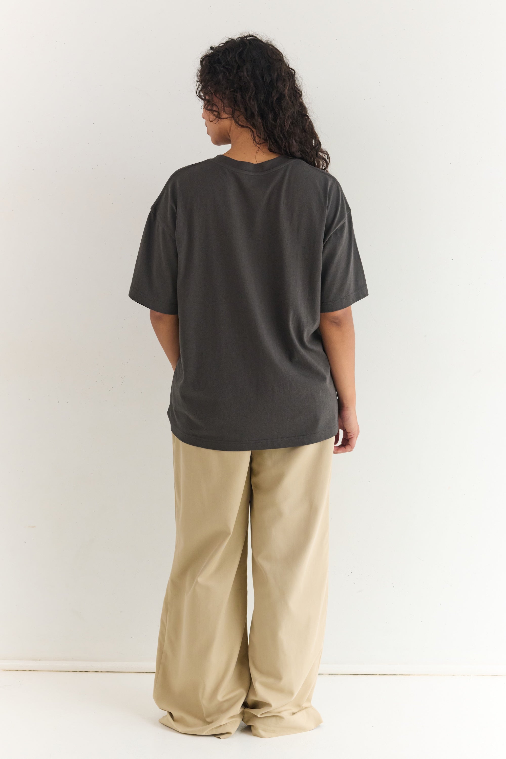 Black oversized cotton tee GOTS certified ethical fashion