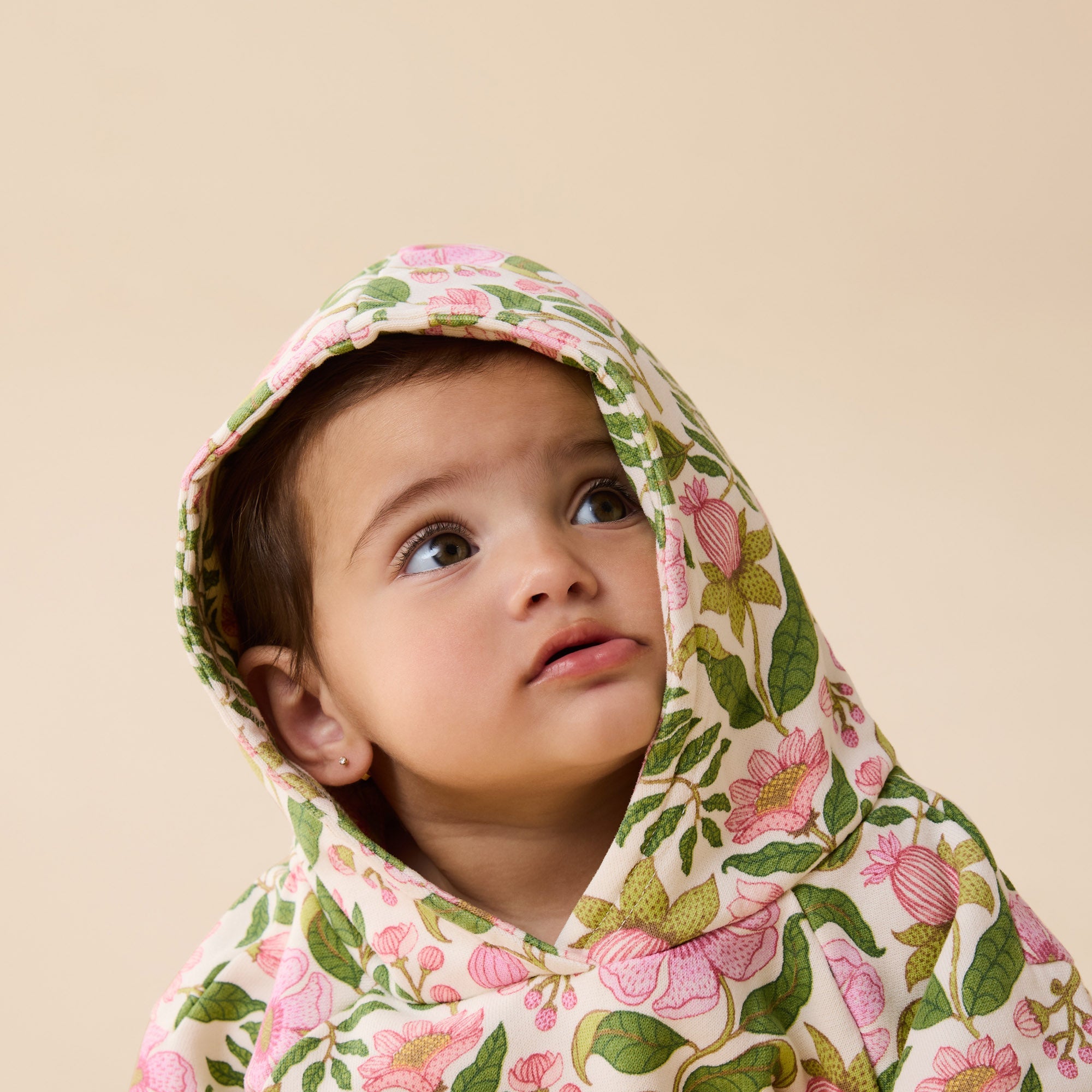 Toddler wearing the Ma Fleur Organic Hooded Terry Sweat | Wilson + Frenchy