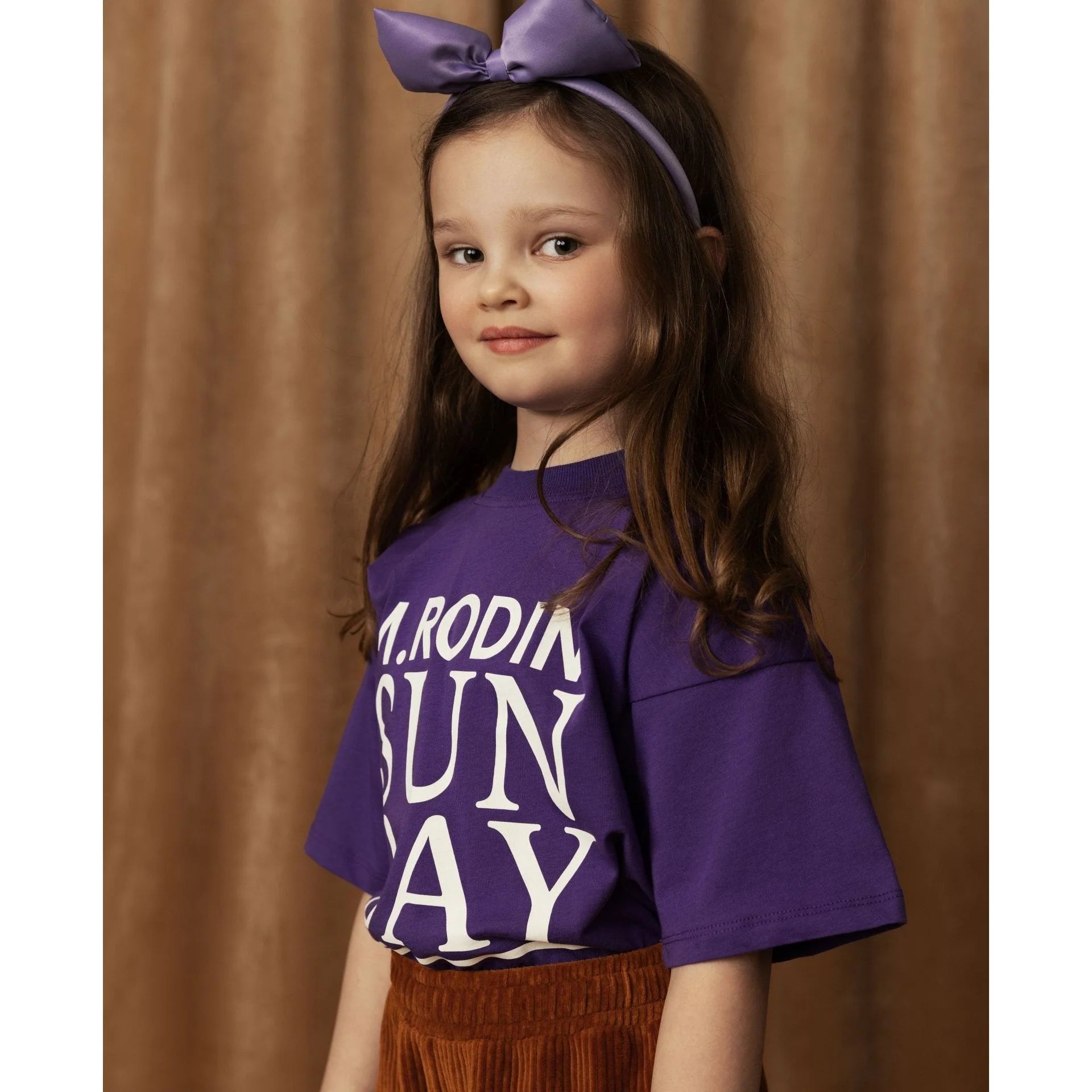 Mini Rodini purple sunday tshirt with white writing