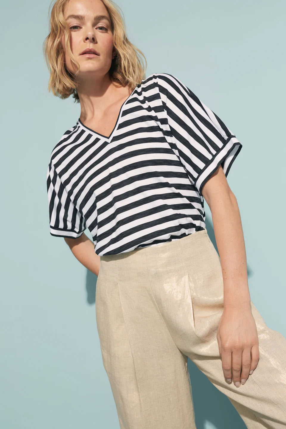 Seter Tee Black and White Stripped by ELK