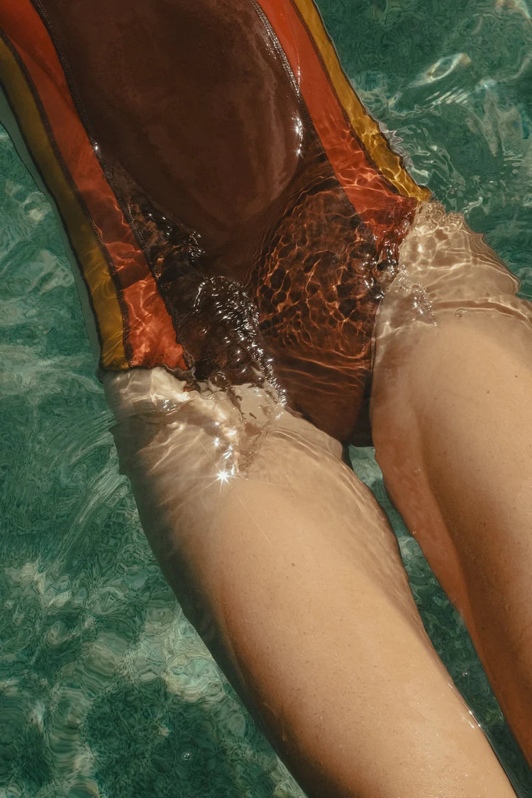 retro design womens wetsuit