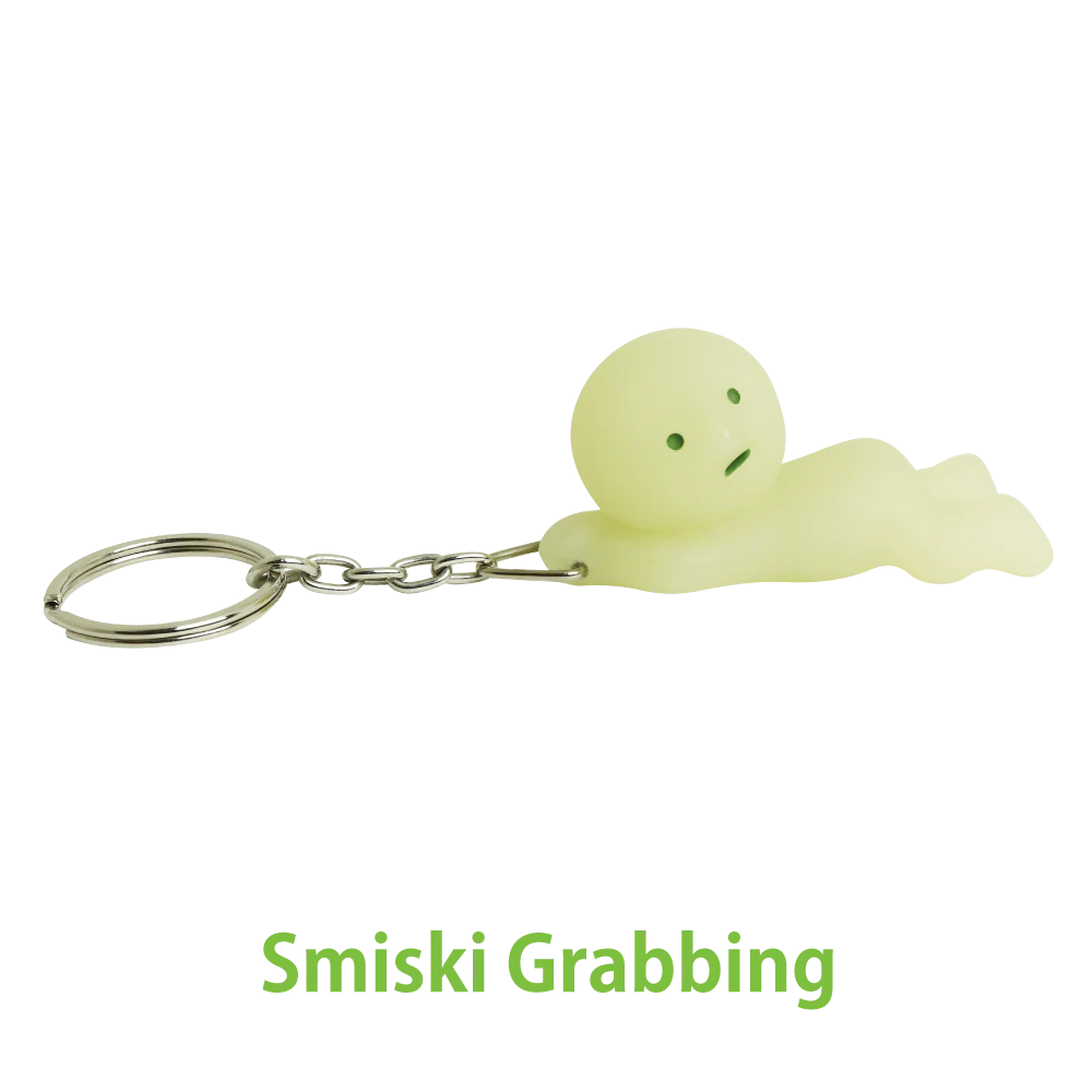 Smiski Keychain grabbing the key