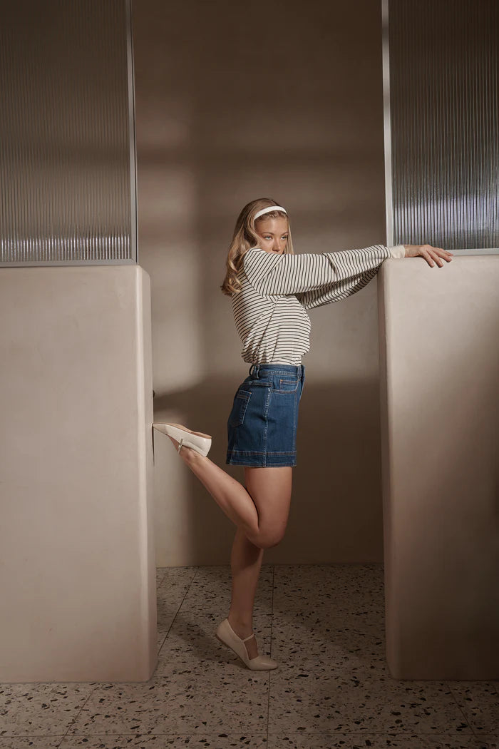 Sydney Short mid wash blue by Kireina