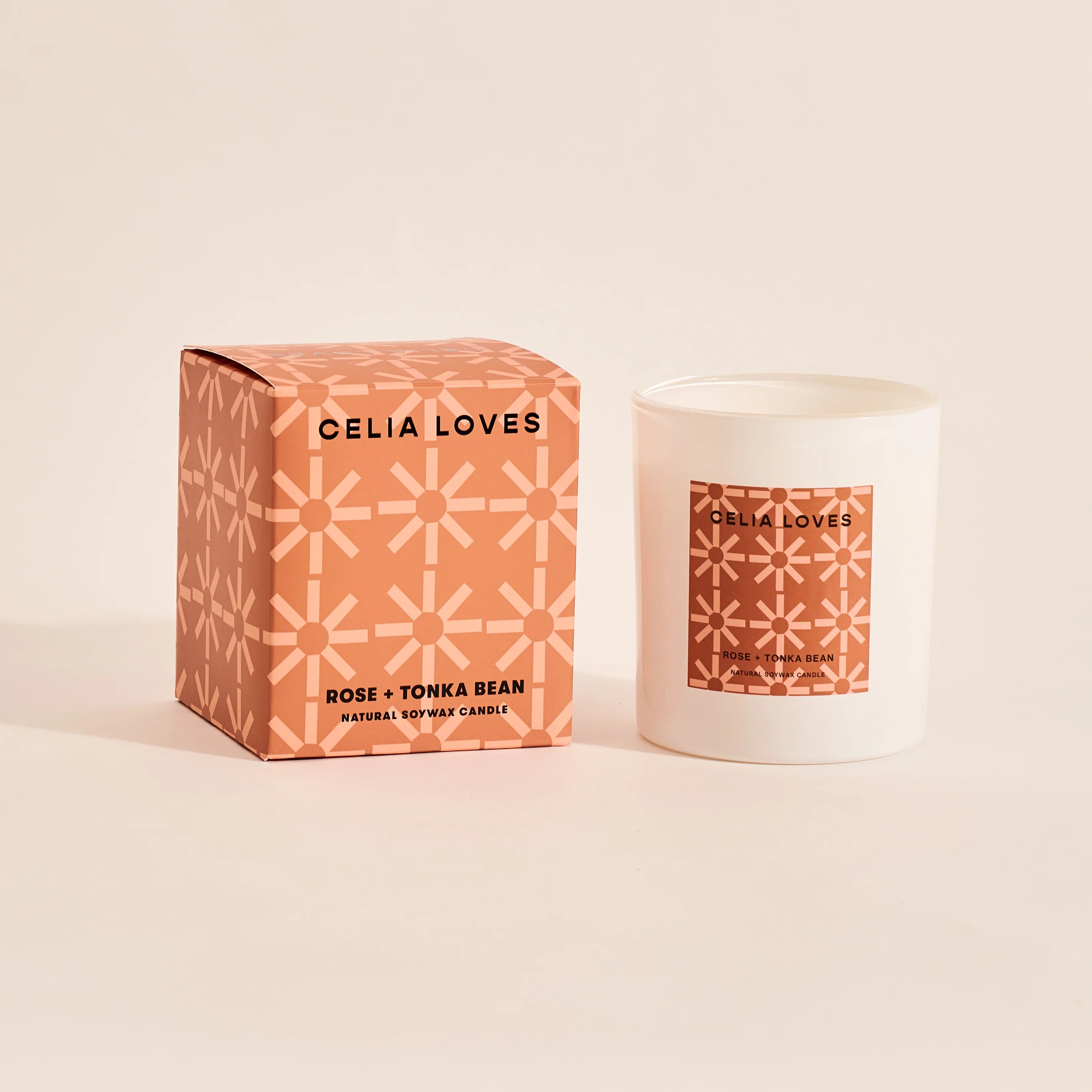 celia loves rose and tonka bean 395 gram candle
