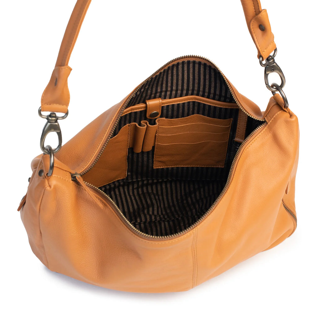 Rule of Three Tan leather bag - Elinka inside view