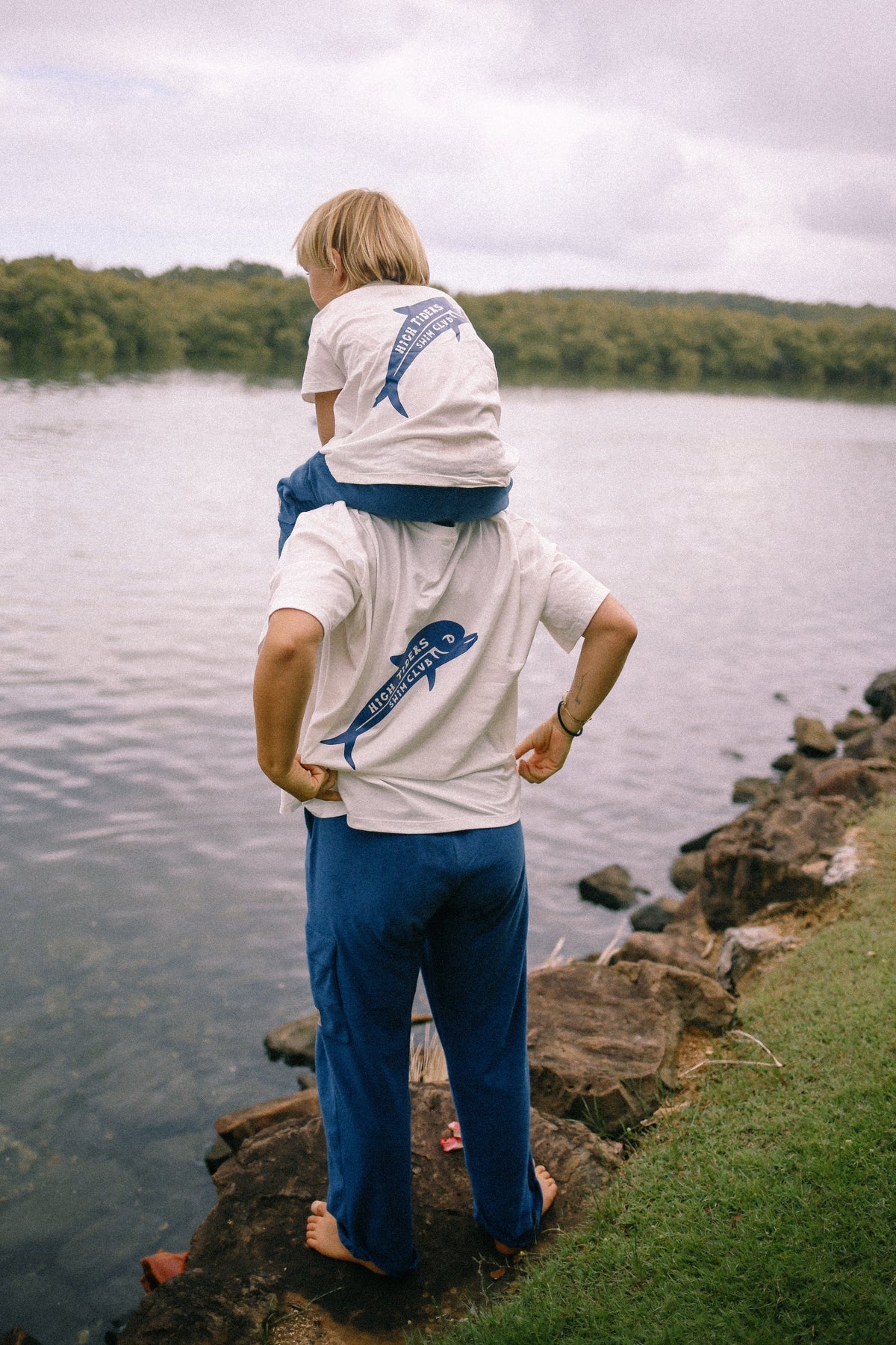 matching adult and kid t-shirt